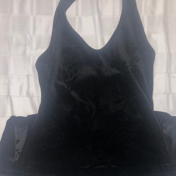Vintage Black Velvet Halter Mini Dress – Rose Pattern - Picture 5 of 5